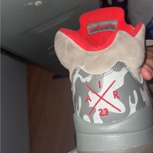 Jordan 5 camo